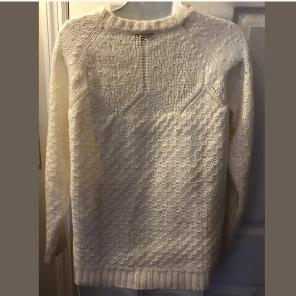 TALBOTS Petite Ivory Crewneck Sweater Soft Knit Pullover Cream Classic Large LP - Picture 4 of 7